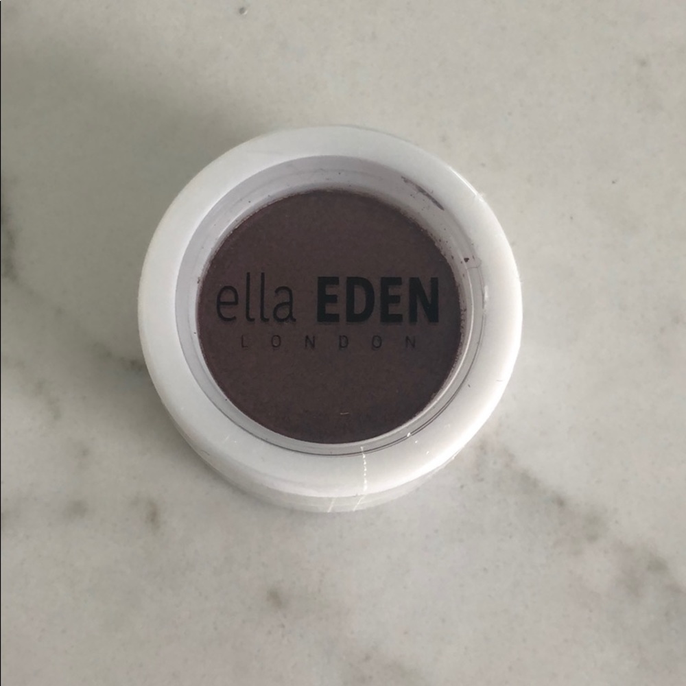 🌸5/$25🌸 Ella Eden eyeshadow in willow